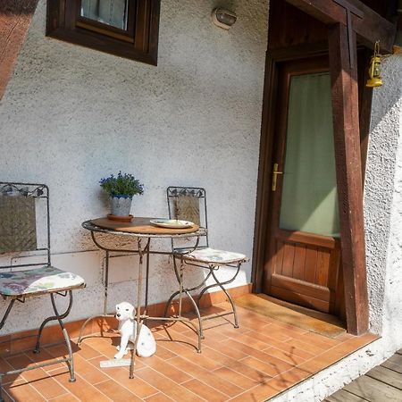 Agriturismo La Garzonera Верджате Экстерьер фото